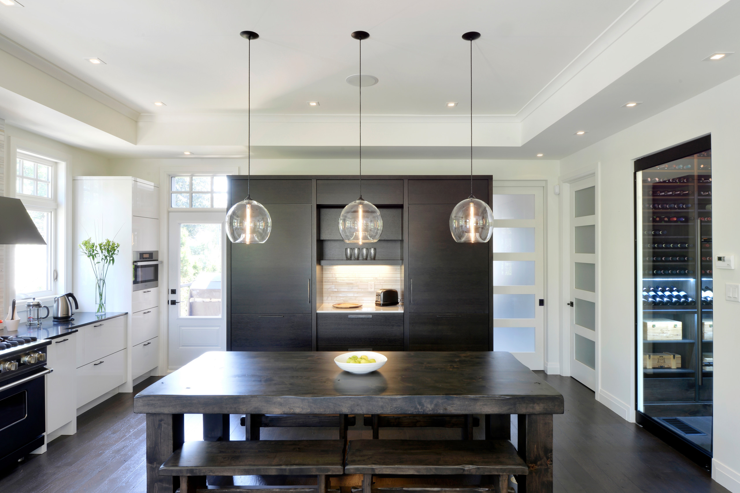 A spacious kitchen design by Deslaurier Custom Cabinets