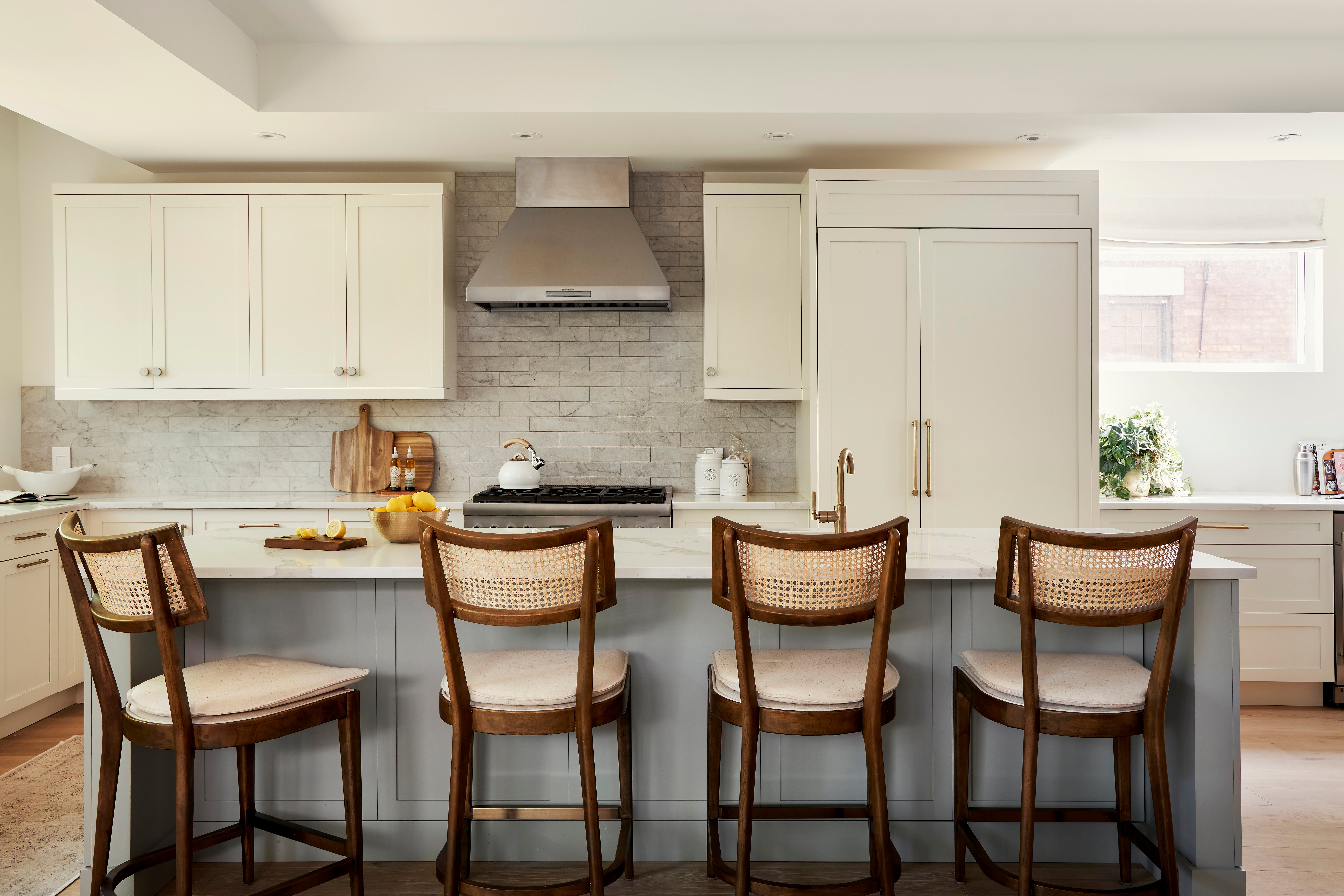 gold accents in a kitchen