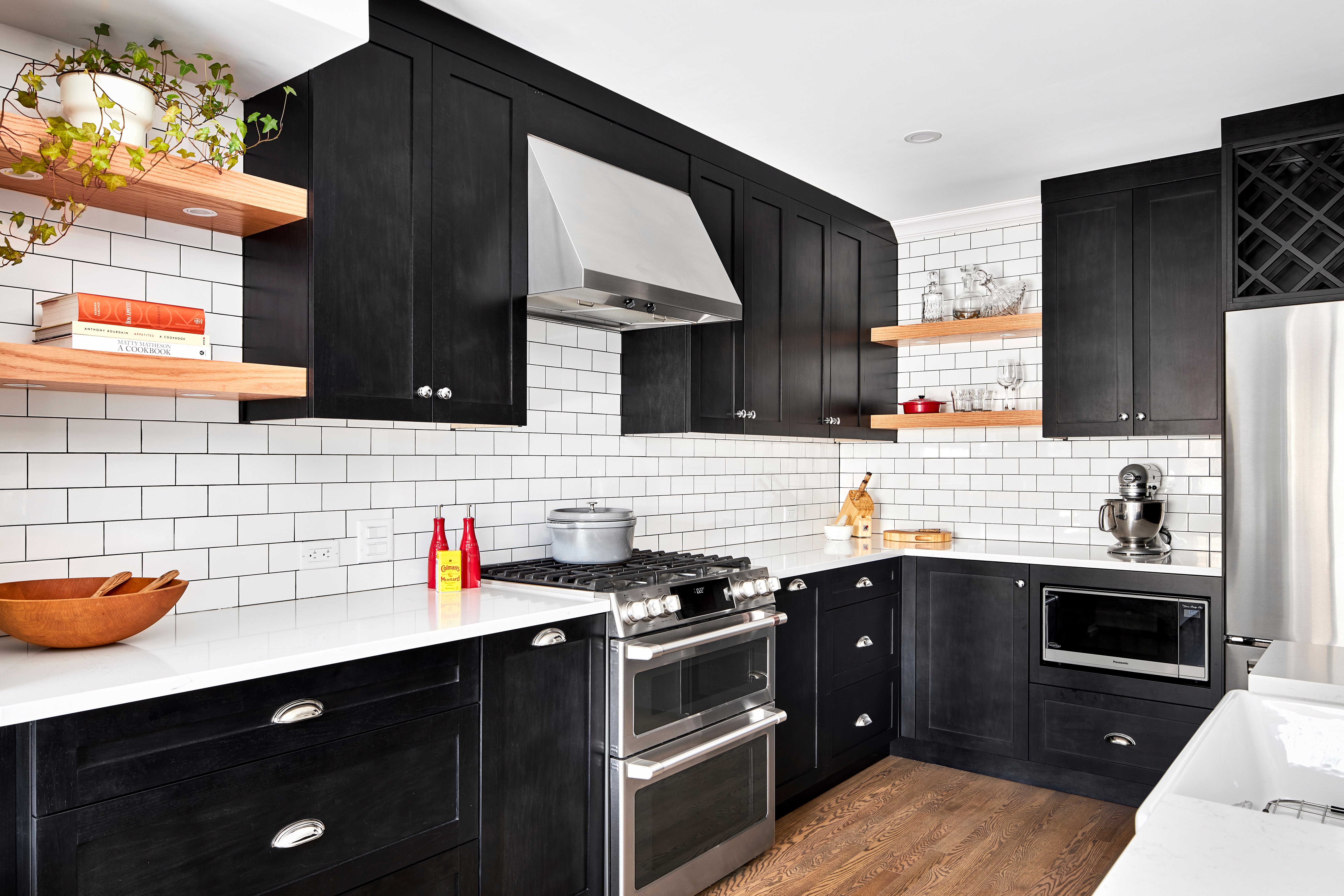A Deslaurier kitchen with Ebony-stained cabinets.