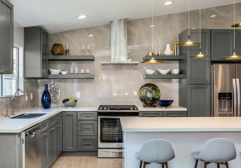 A Deslaurier kitchen featuring Crestfield cabinet doors.